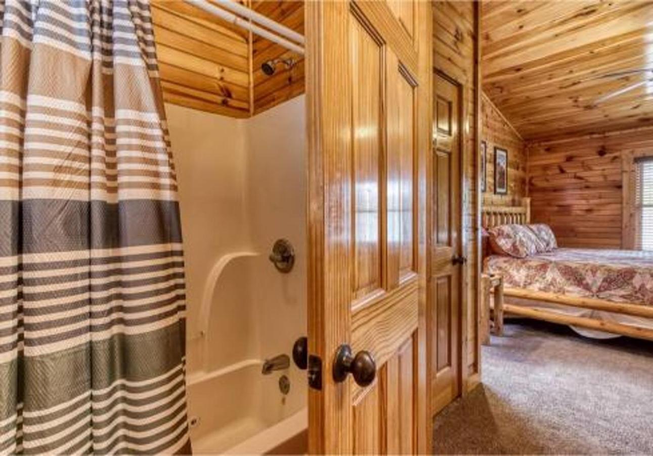 Dreams Come True With This Luxury Cabin! Gatlinburg Exteriör bild