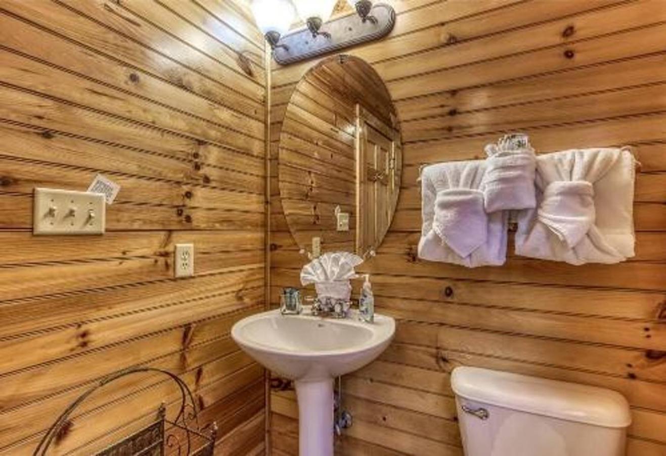Dreams Come True With This Luxury Cabin! Gatlinburg Exteriör bild